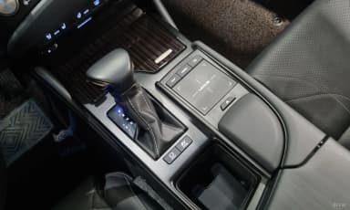 ES300h 7th Generation