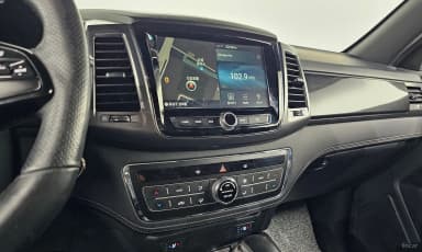 Rexton Sports Khan