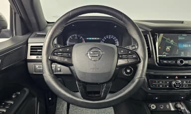 Rexton Sports Khan