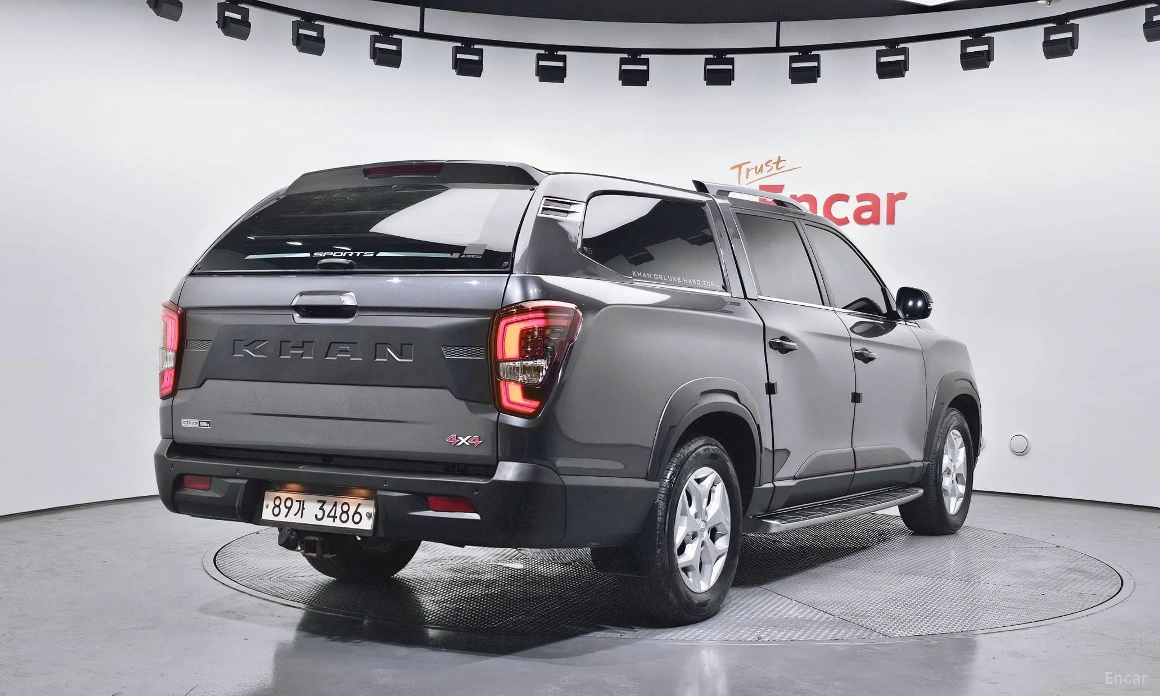 Rexton Sports Khan