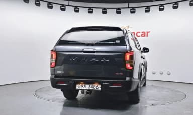 Rexton Sports Khan