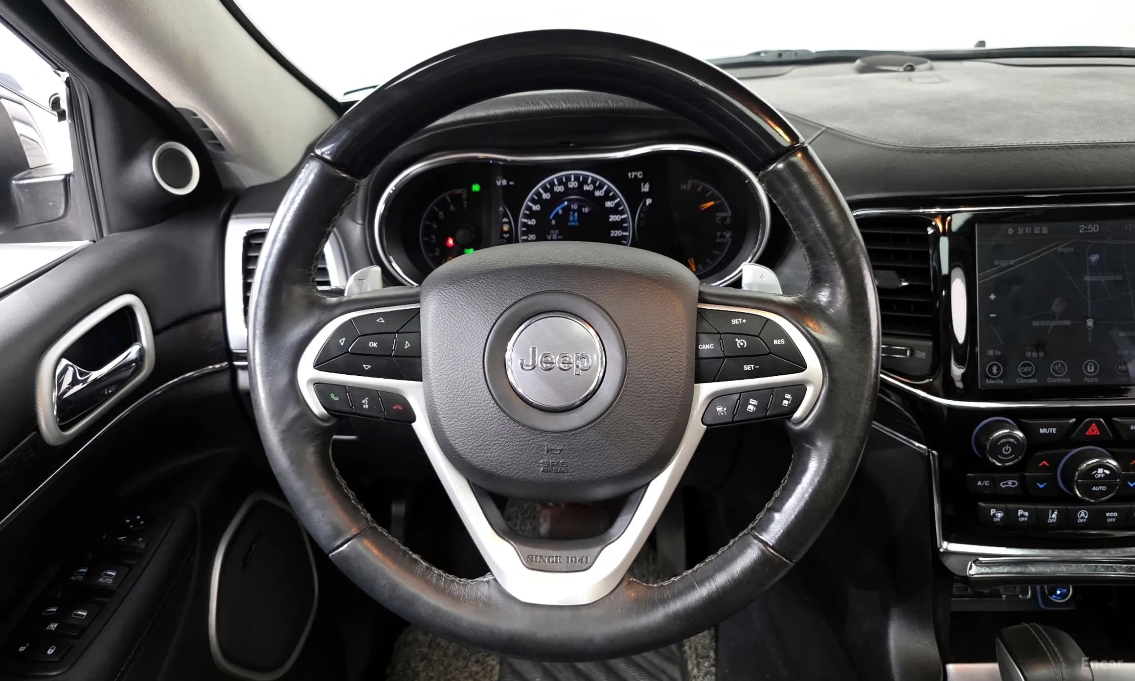 Grand Cherokee