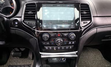 Grand Cherokee