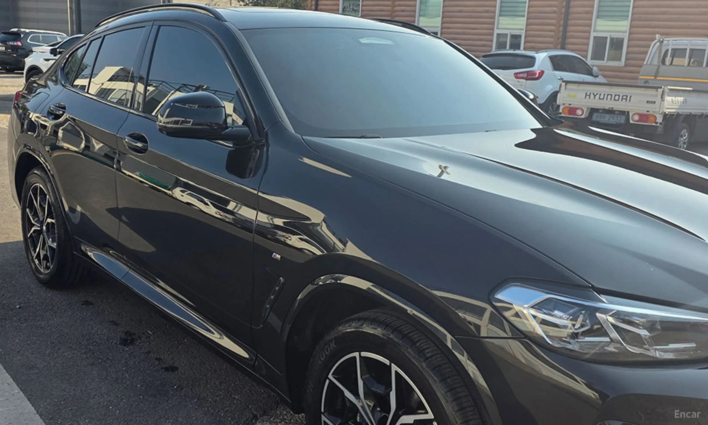 X4 (G02)