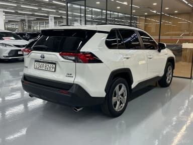 RAV4 5th Generation