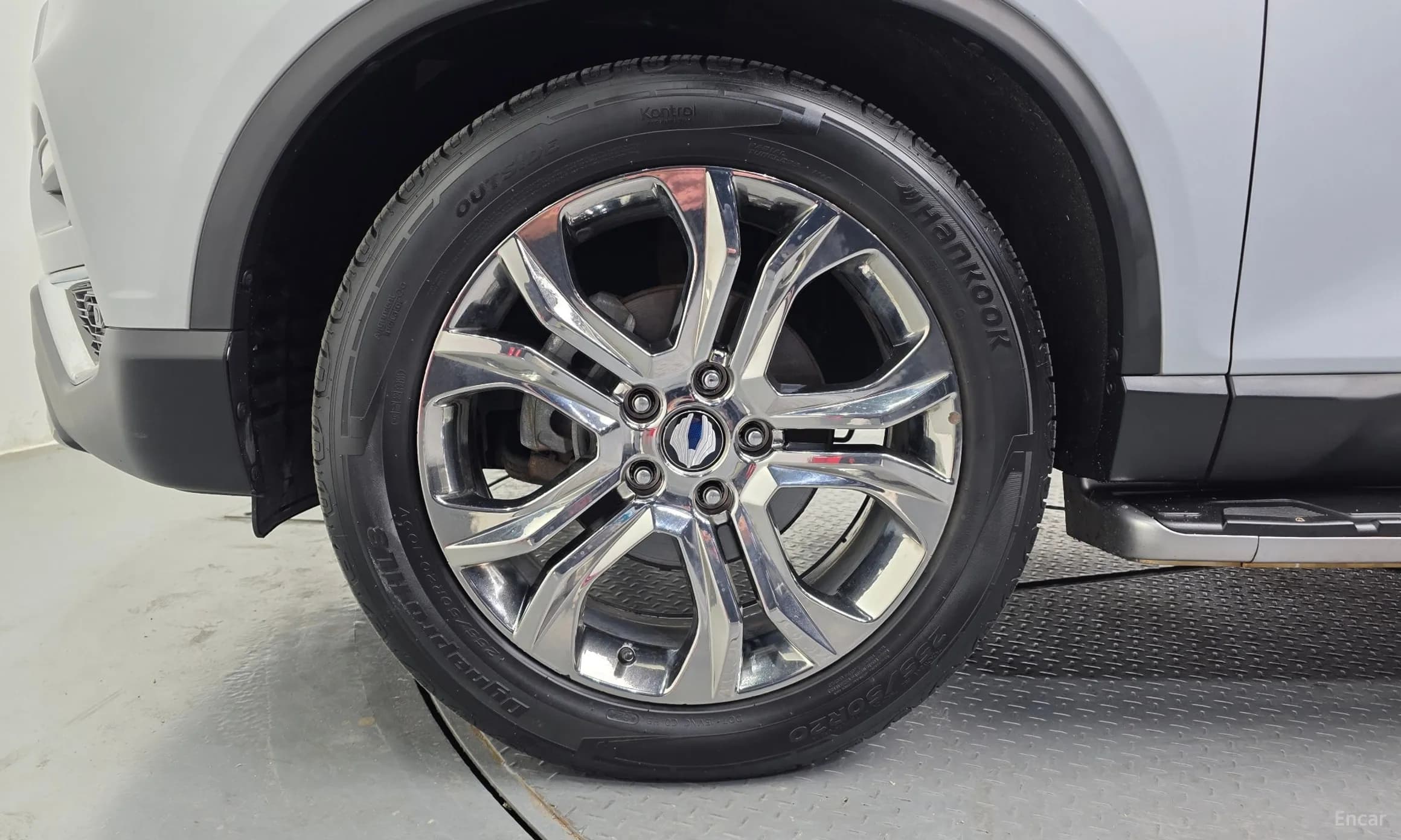 G4 Rexton