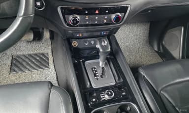 G4 Rexton