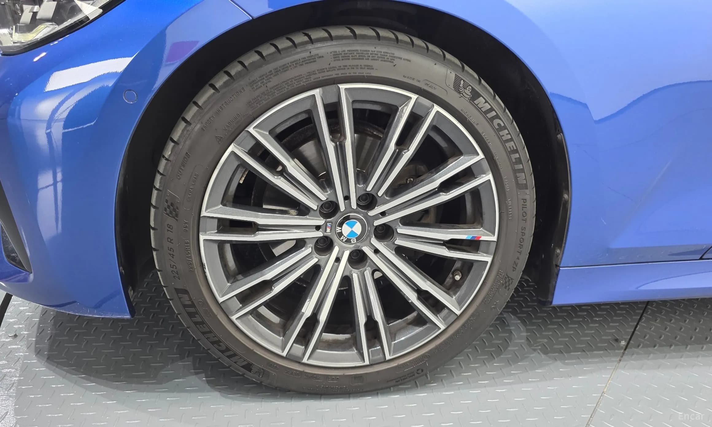 3 Series (G20)