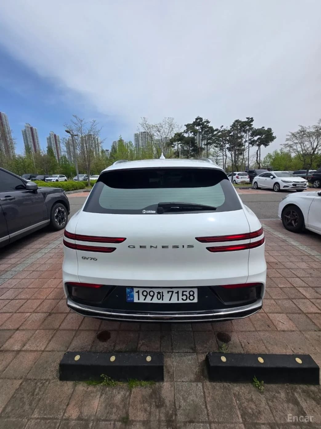 GV70