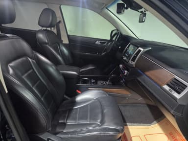 G4 Rexton