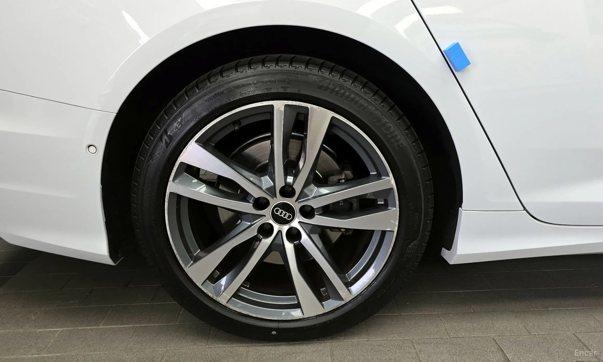 A6 (C8)