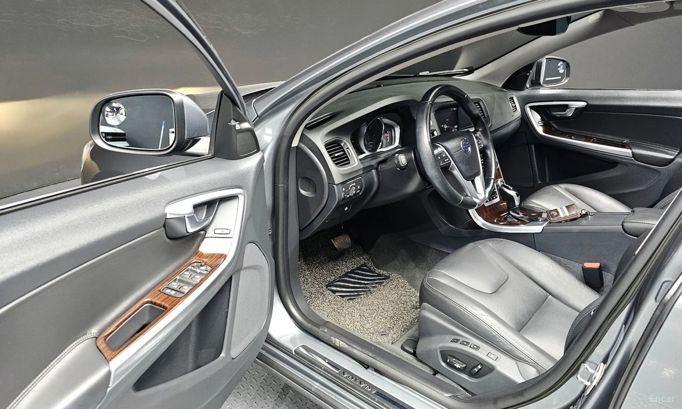 S60
