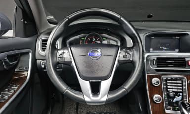 S60