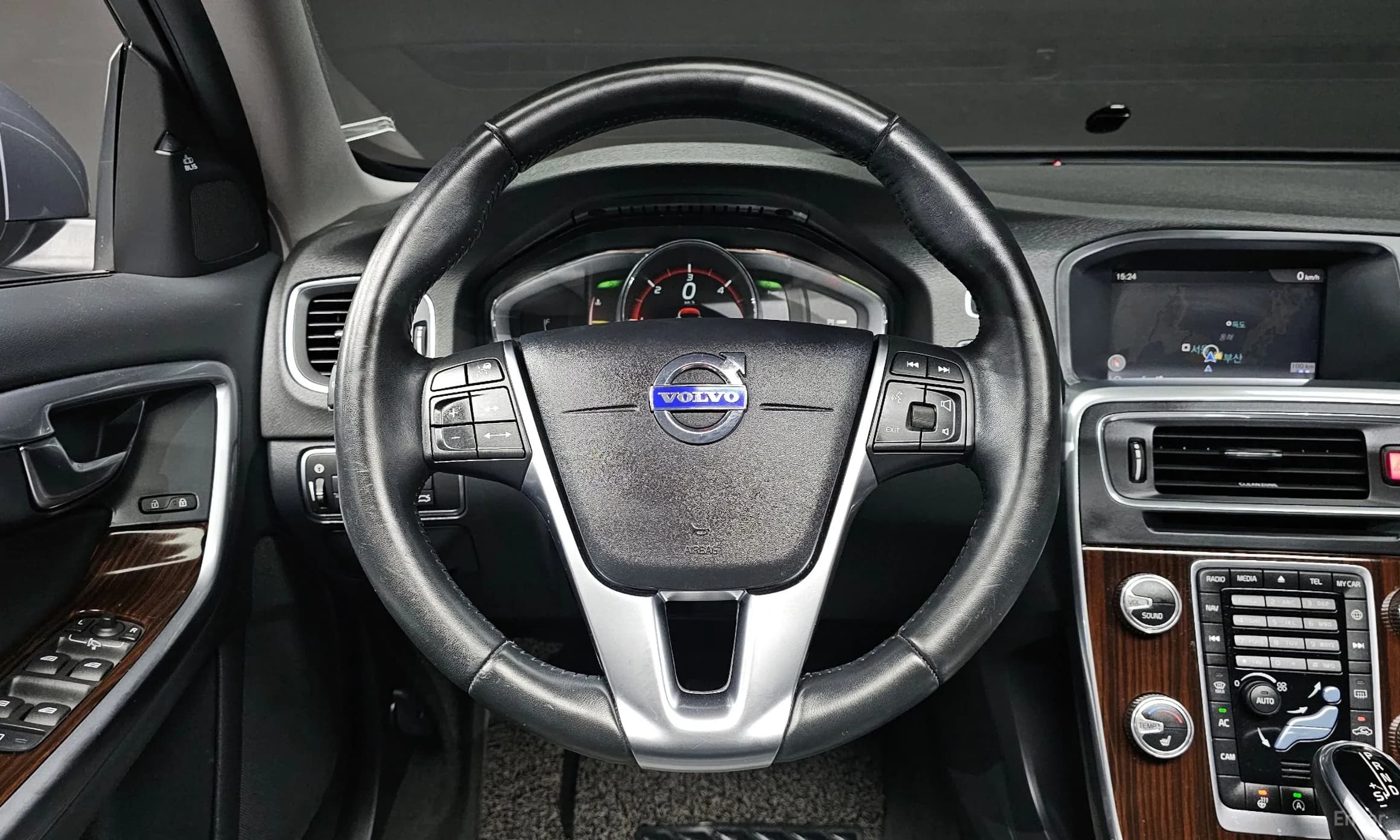 S60