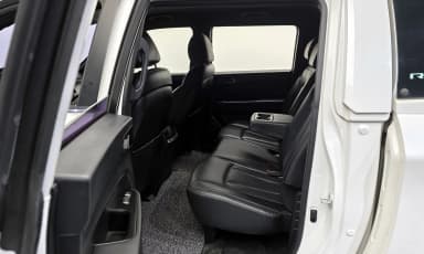 Rexton Sports Khan