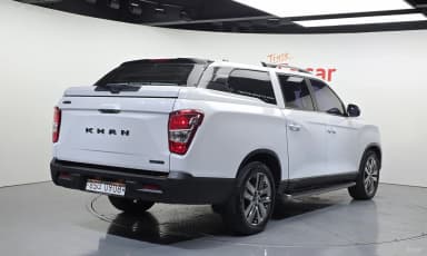 Rexton Sports Khan