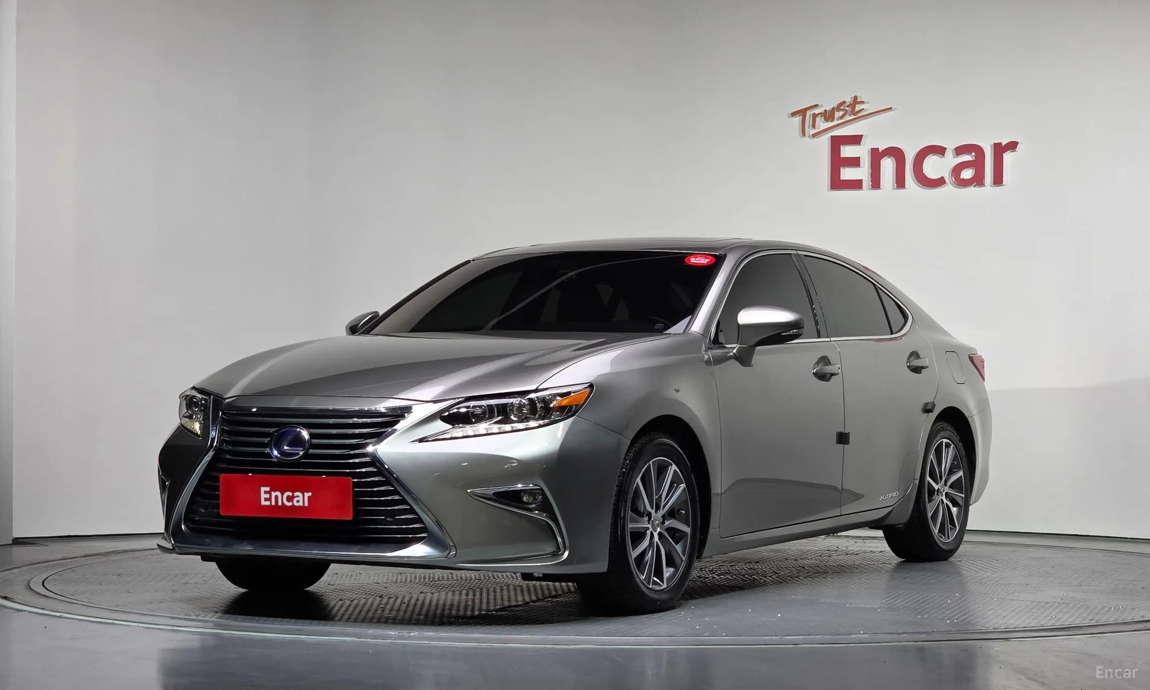 New ES300h
