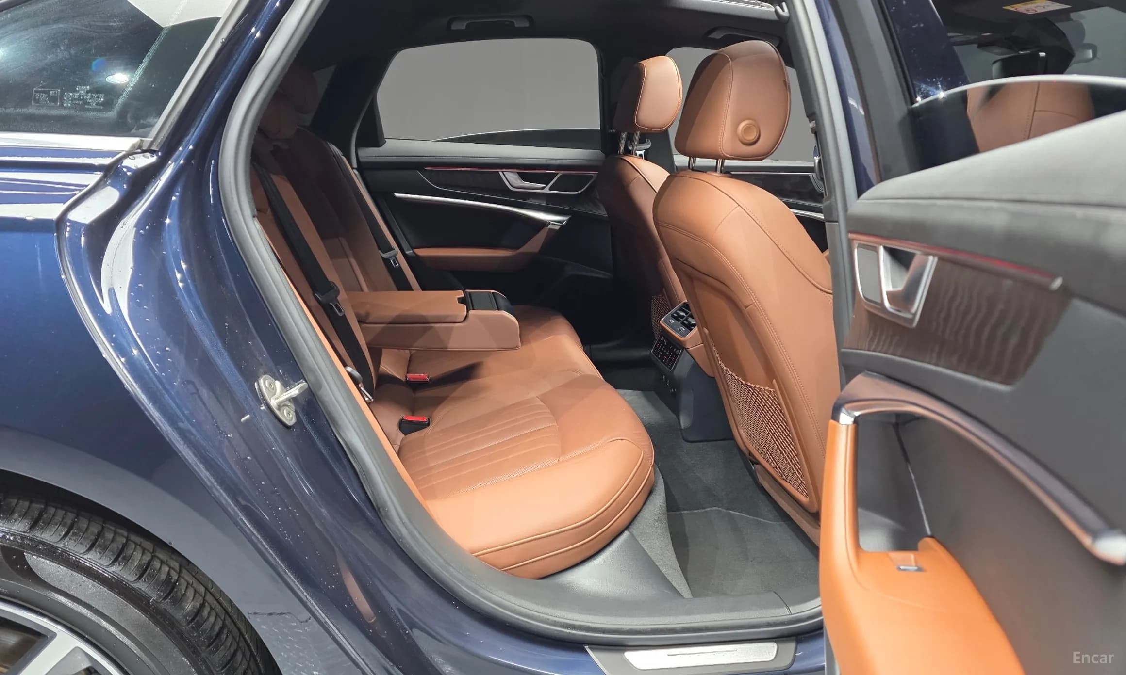 A6 (C8)