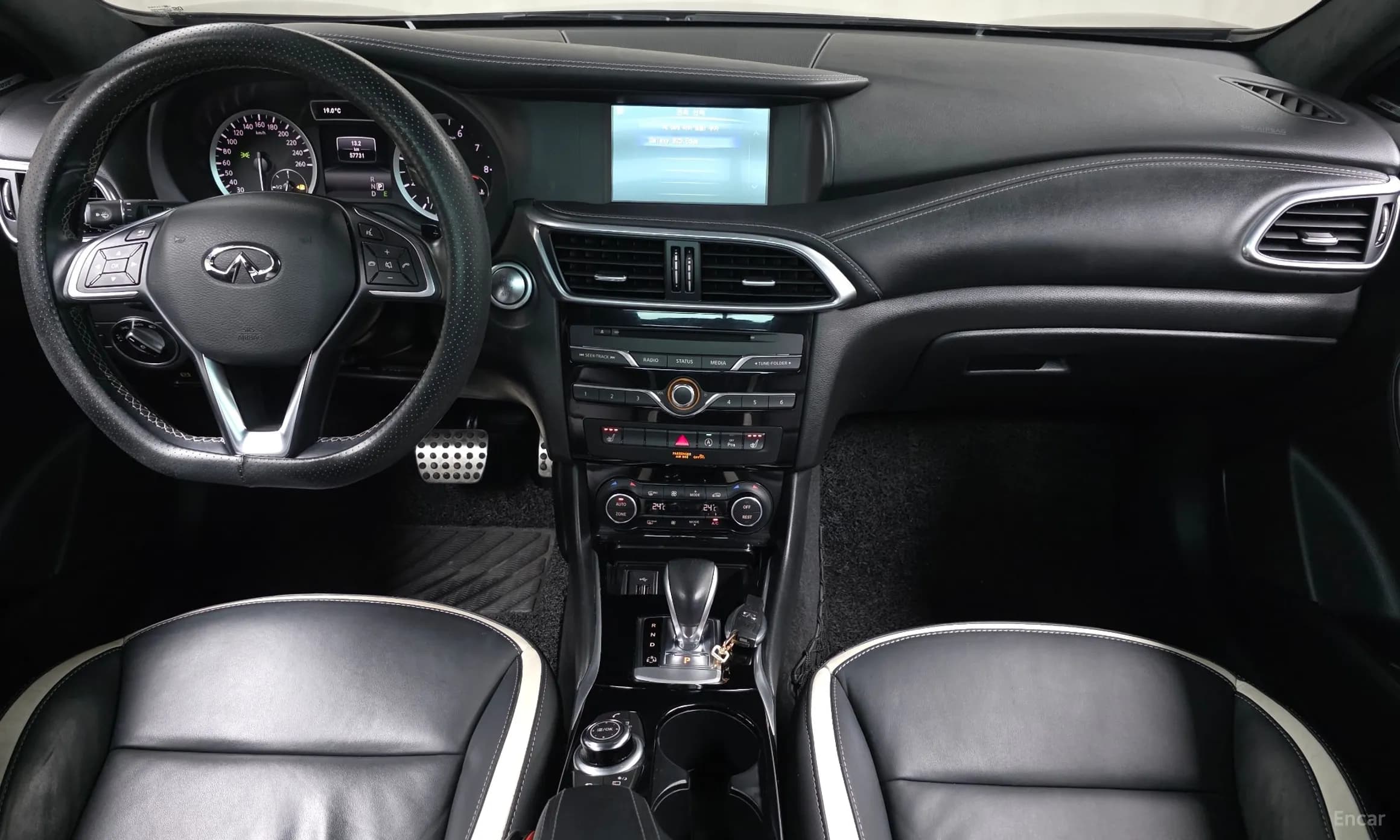Q30