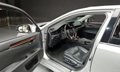 New ES300h