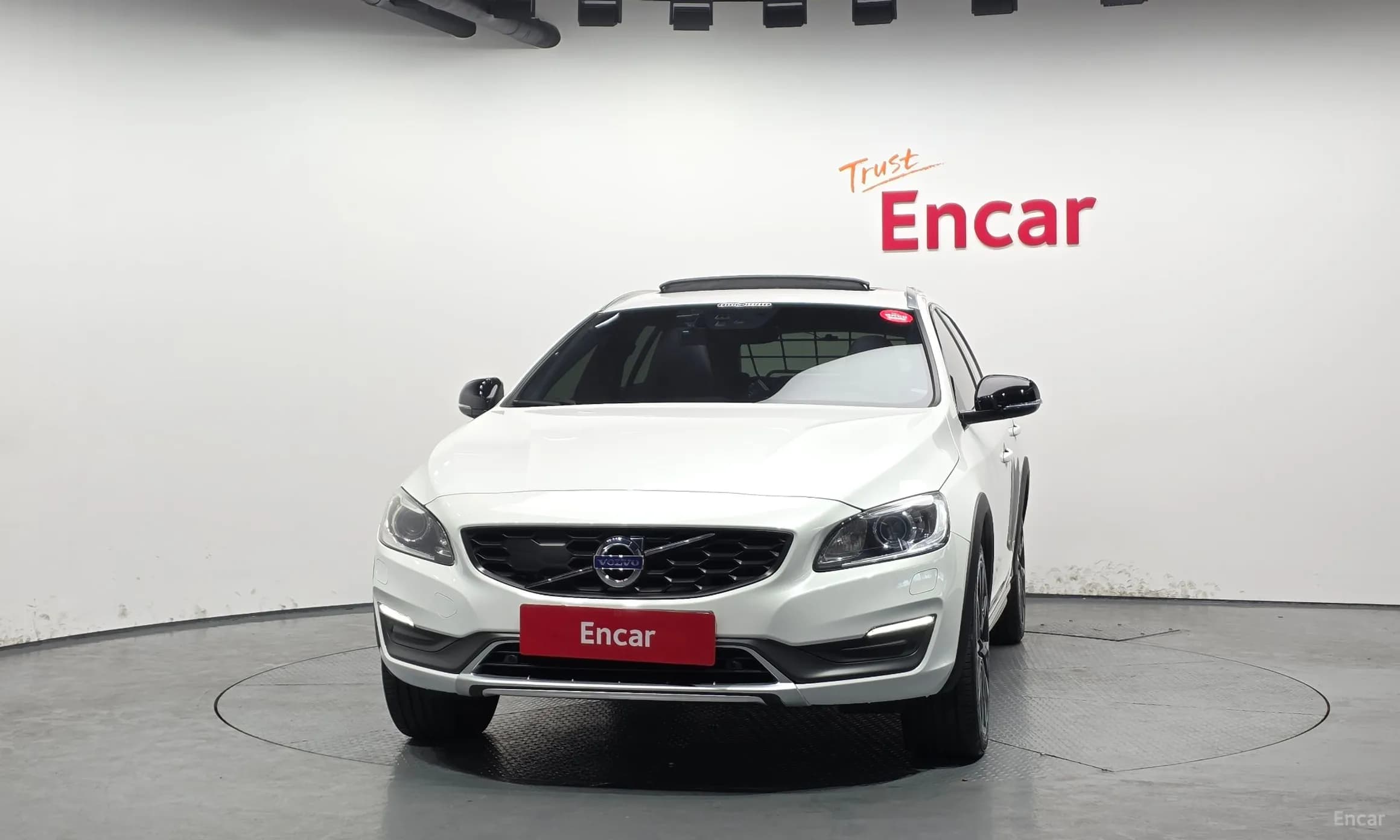 V60 Cross Country