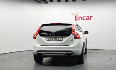 V60 Cross Country