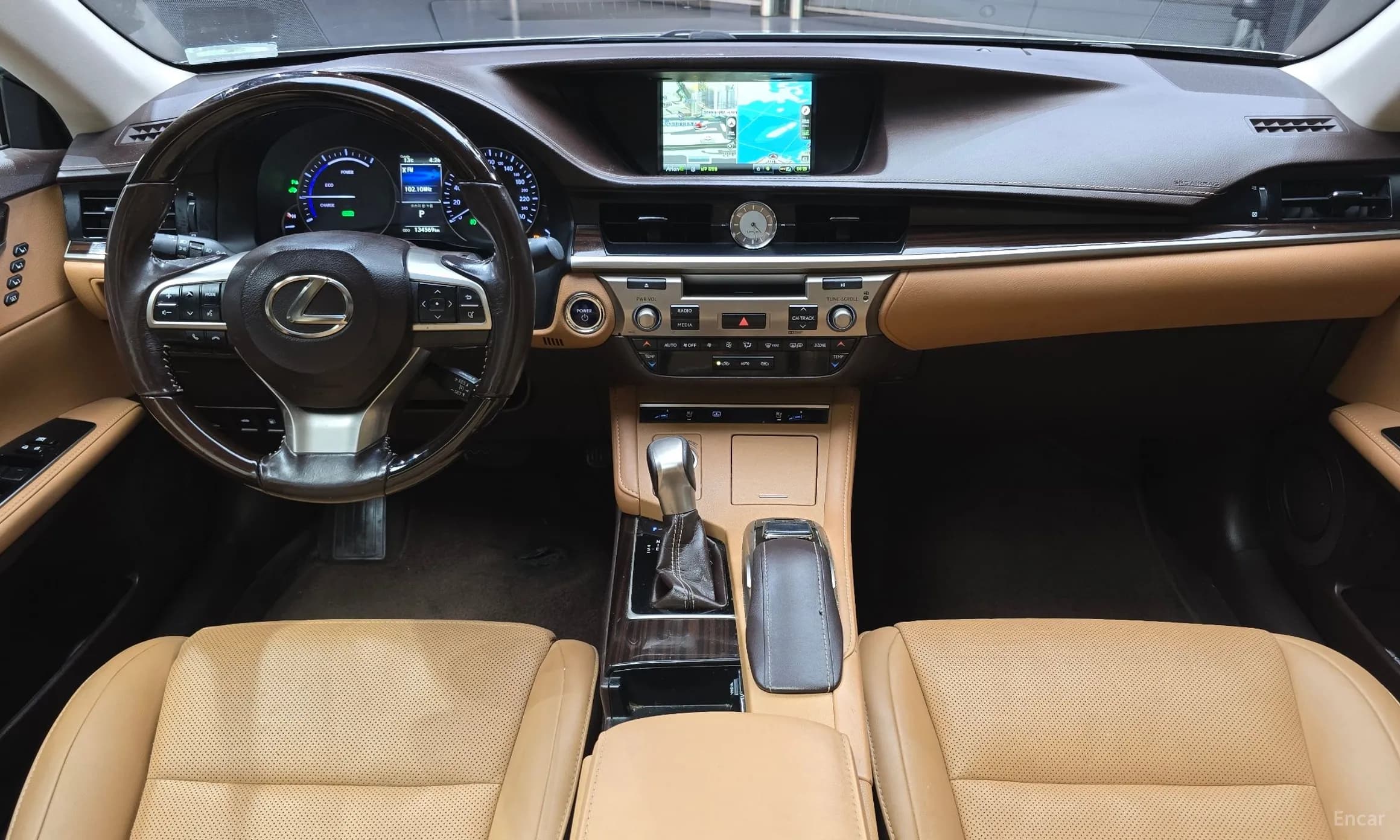New ES300h