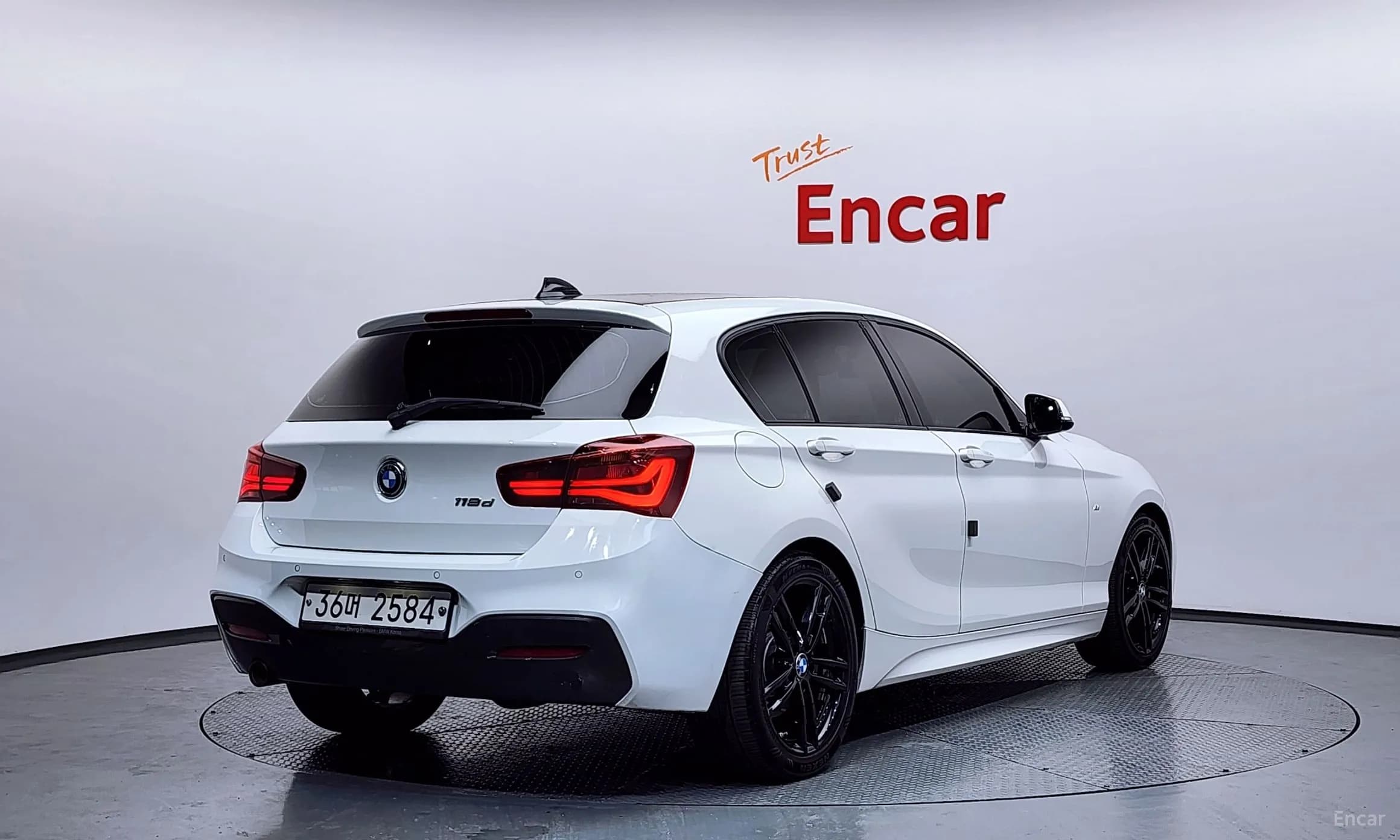 1 Series (F20)