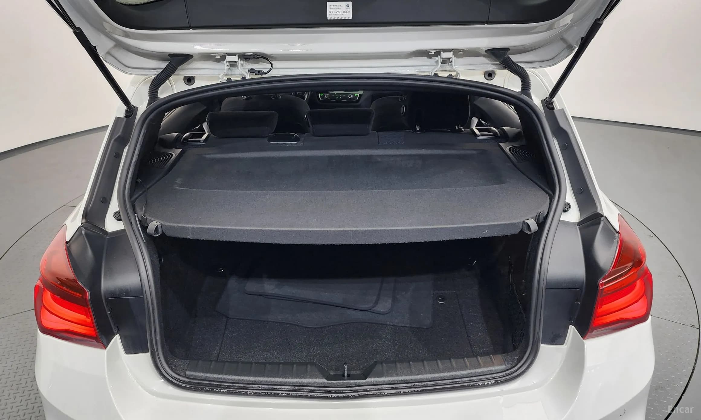 1 Series (F20)