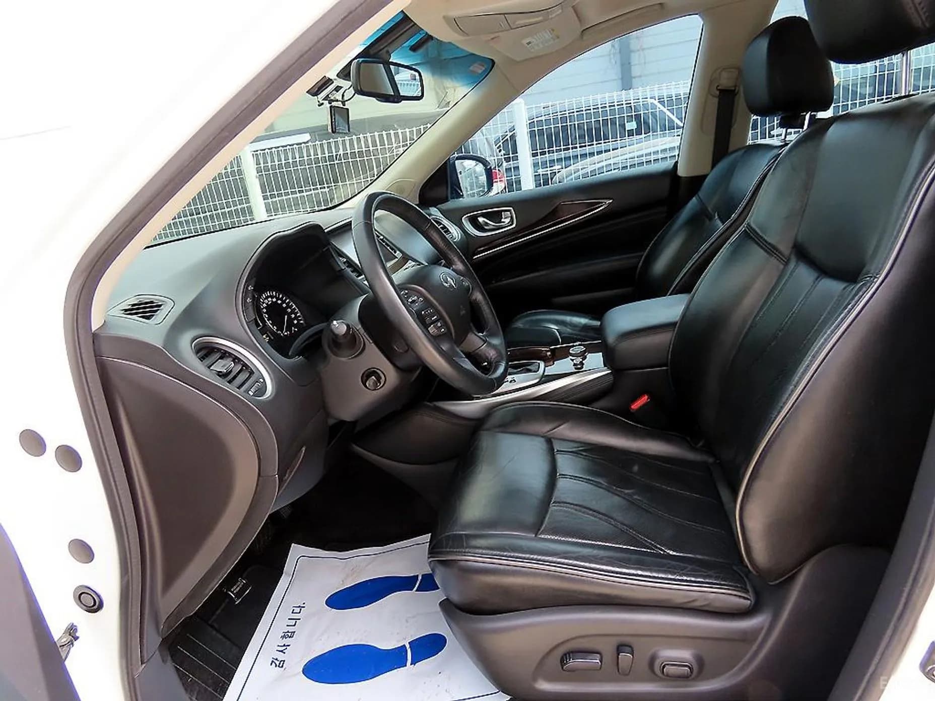 QX60