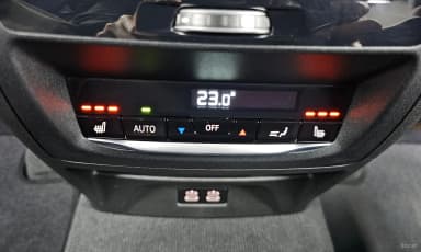 X4 (G02)