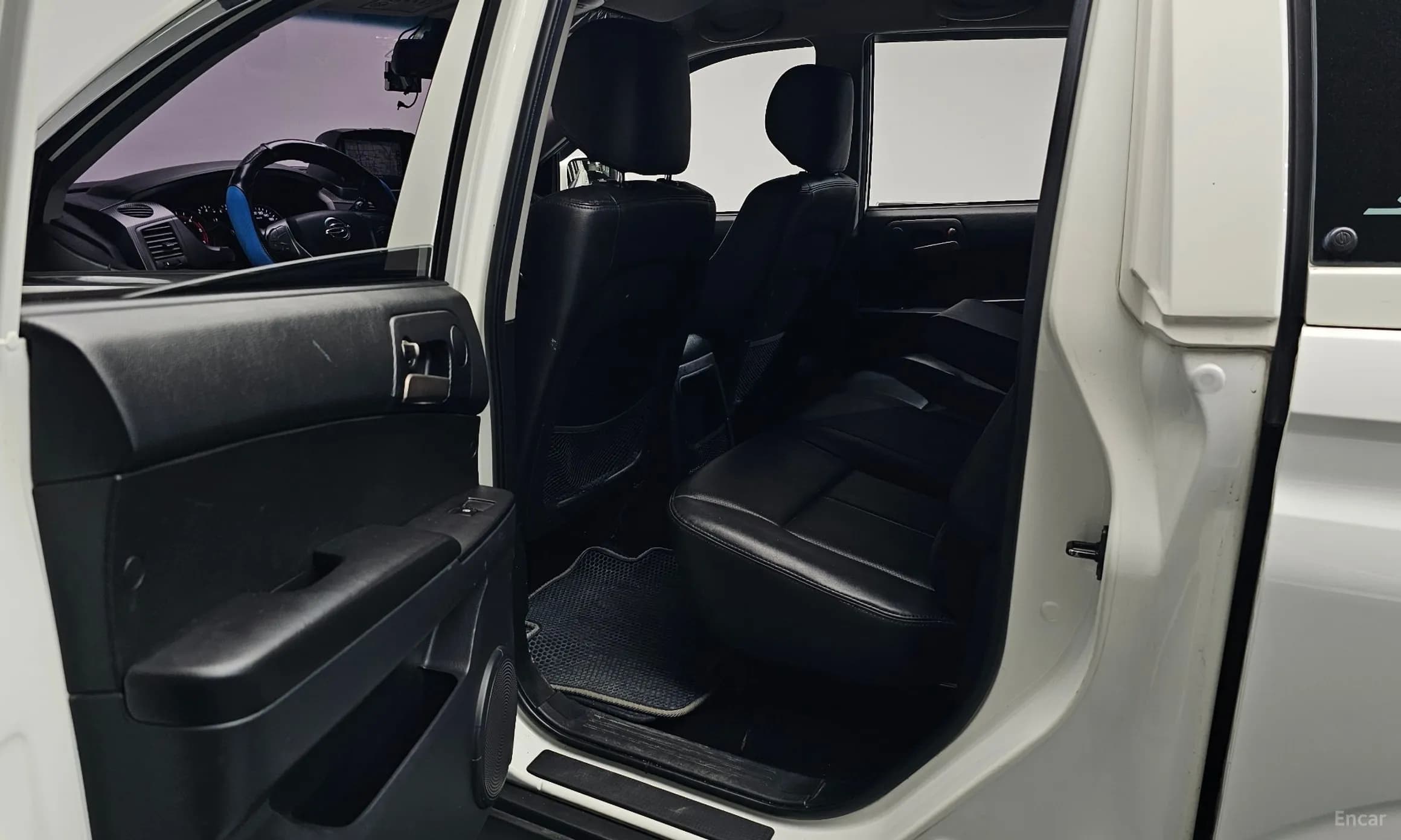 Korando Sports
