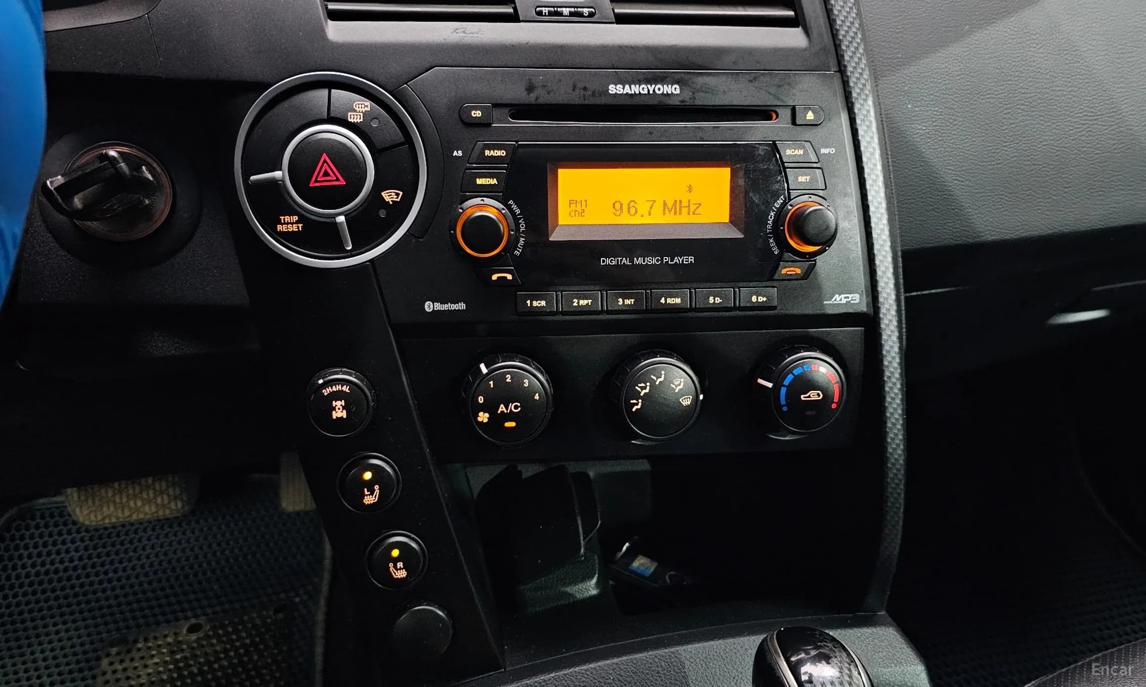 Korando Sports