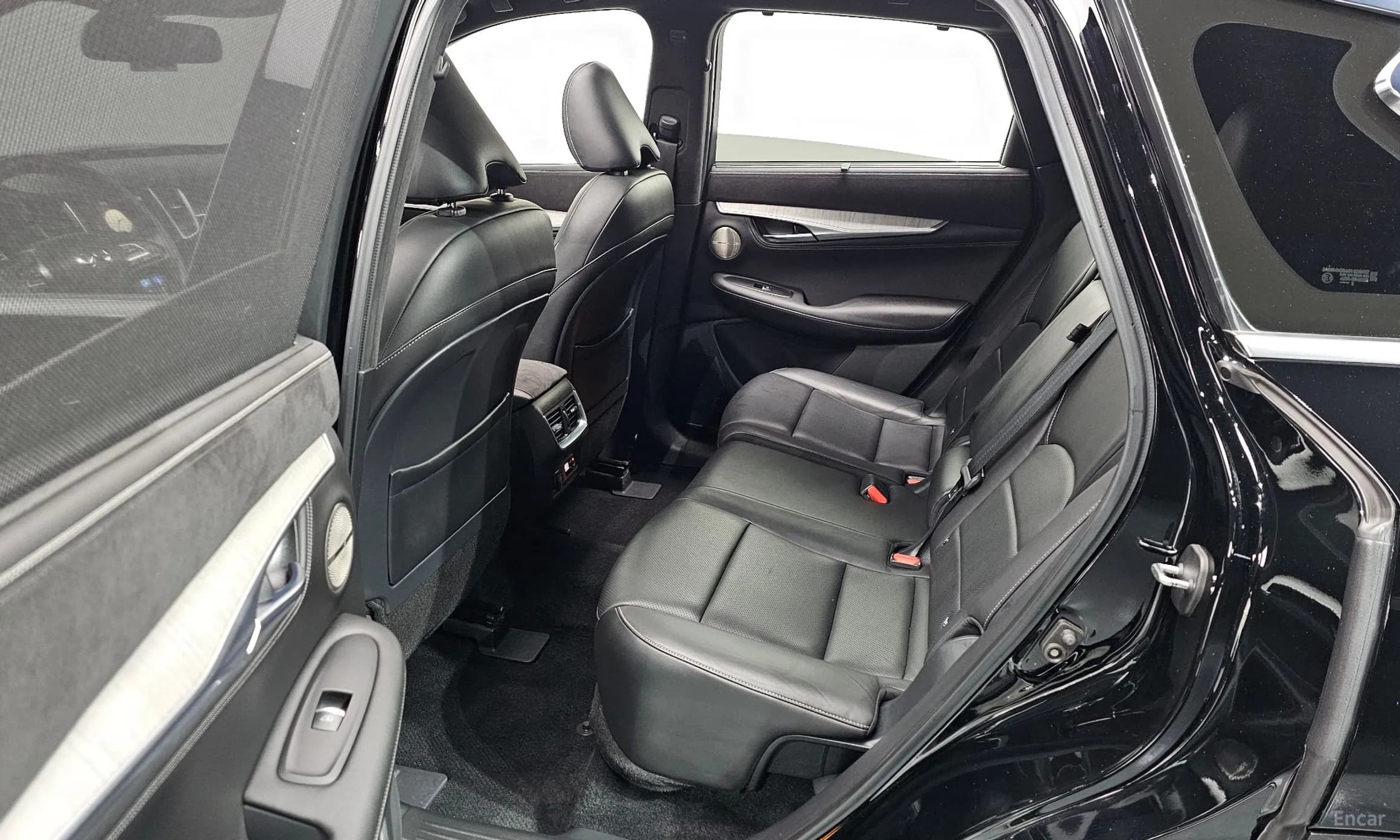 QX50 (P71A)