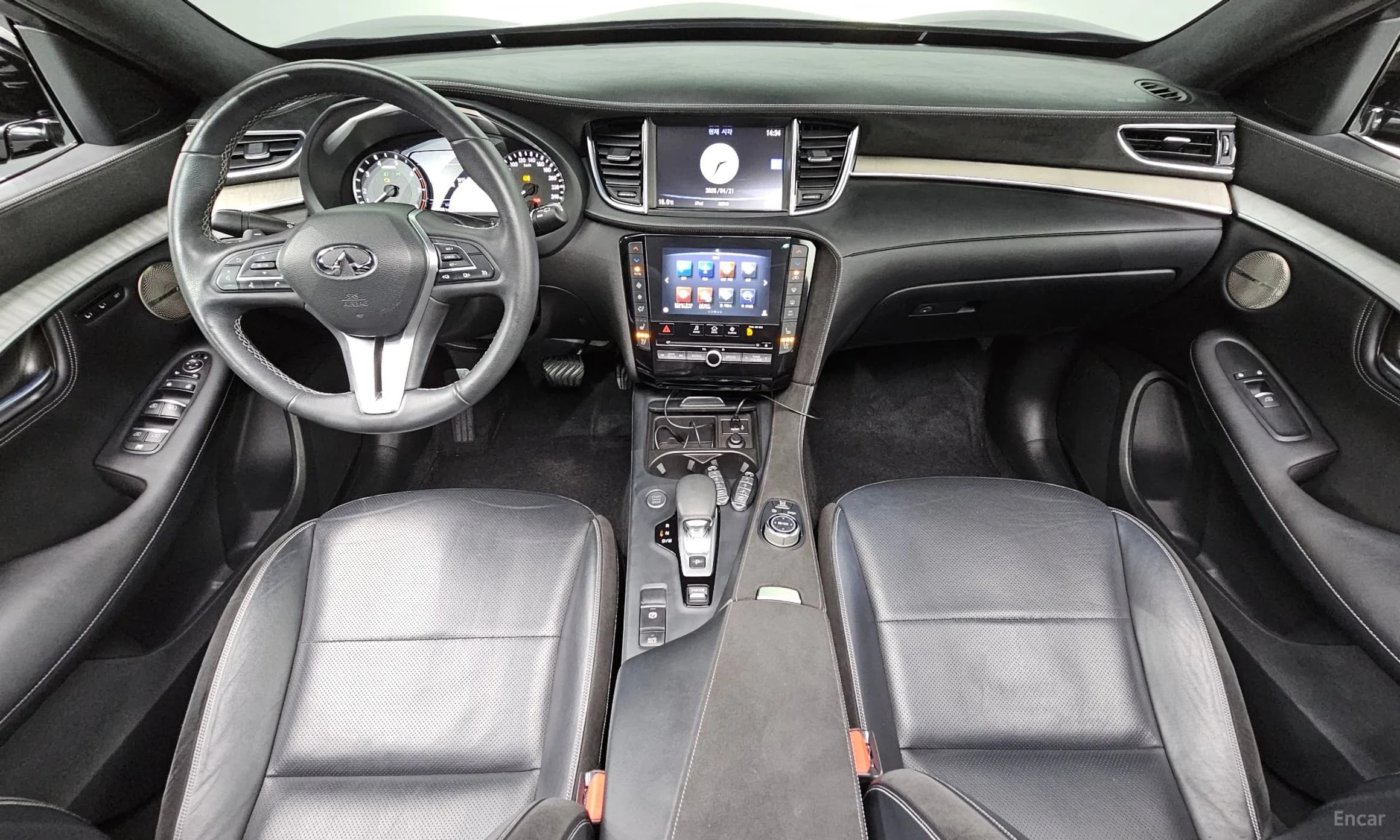 QX50 (P71A)