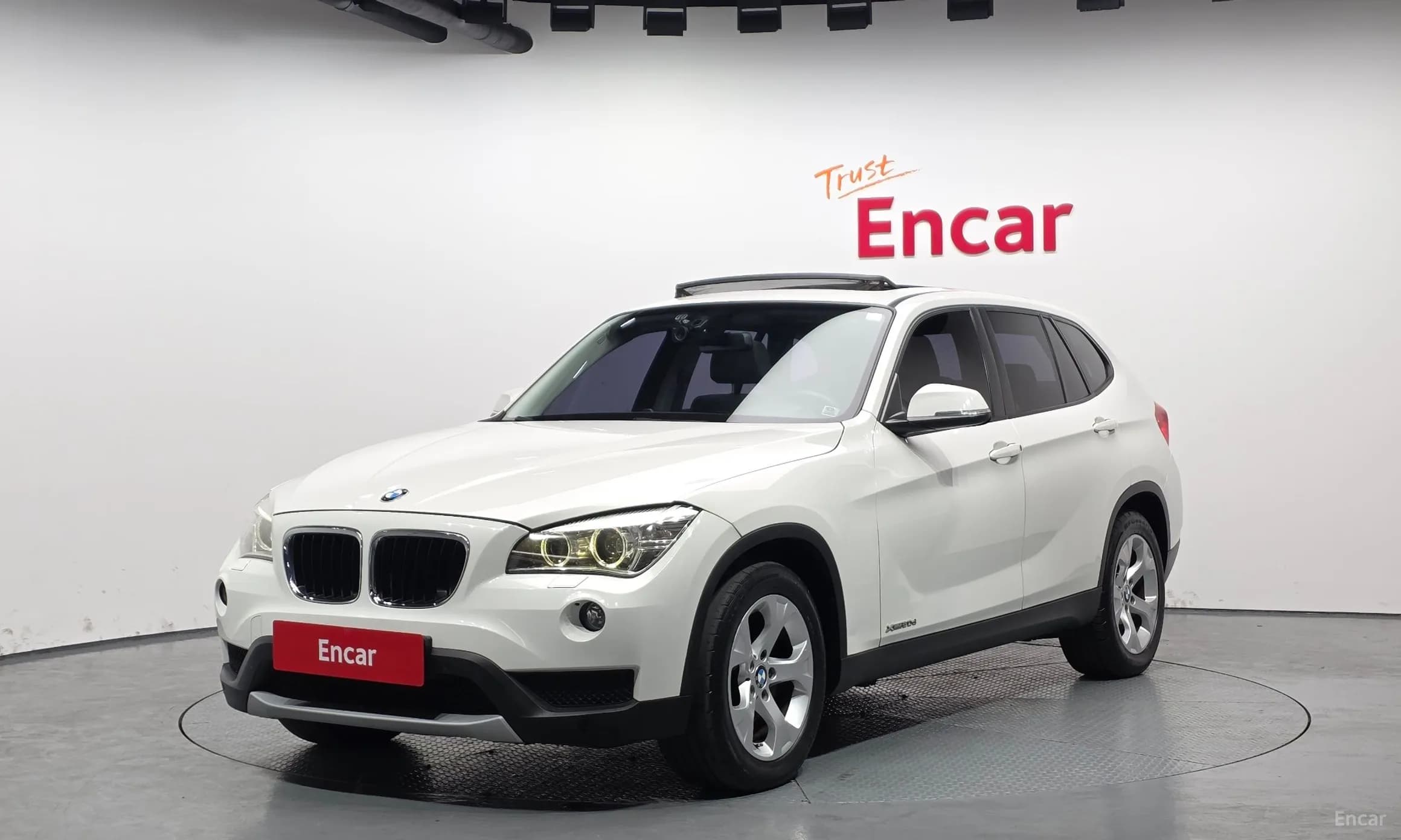 X1 (E84)