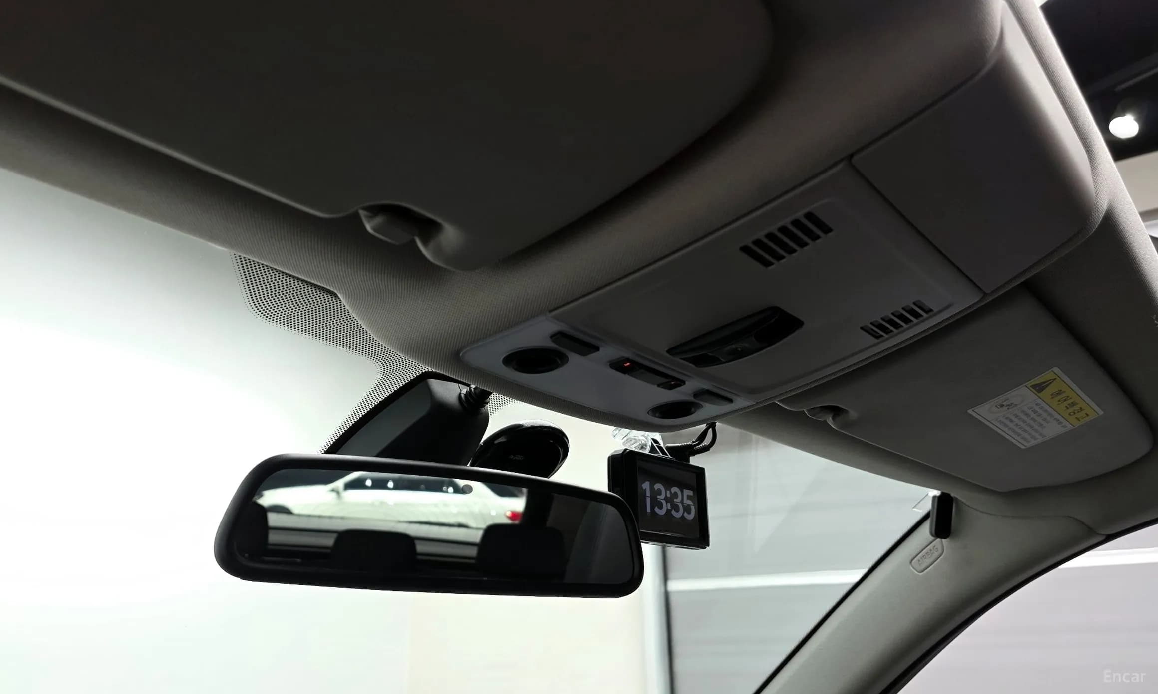 X1 (E84)
