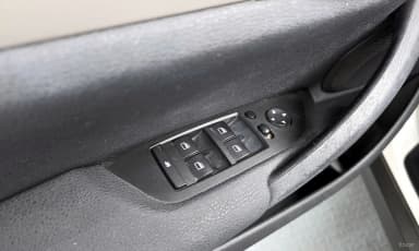 X1 (E84)