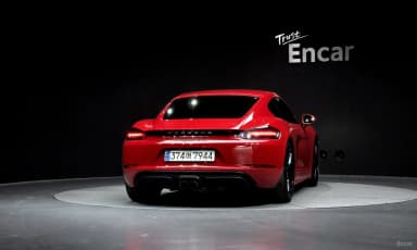 718 Cayman