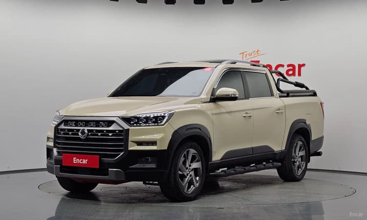 Rexton Sports Khan