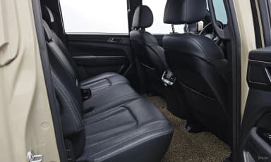 Rexton Sports Khan