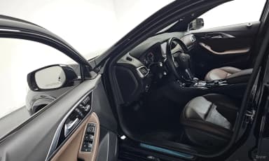 Q30