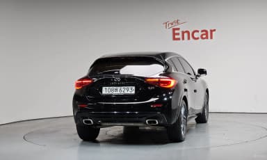 Q30