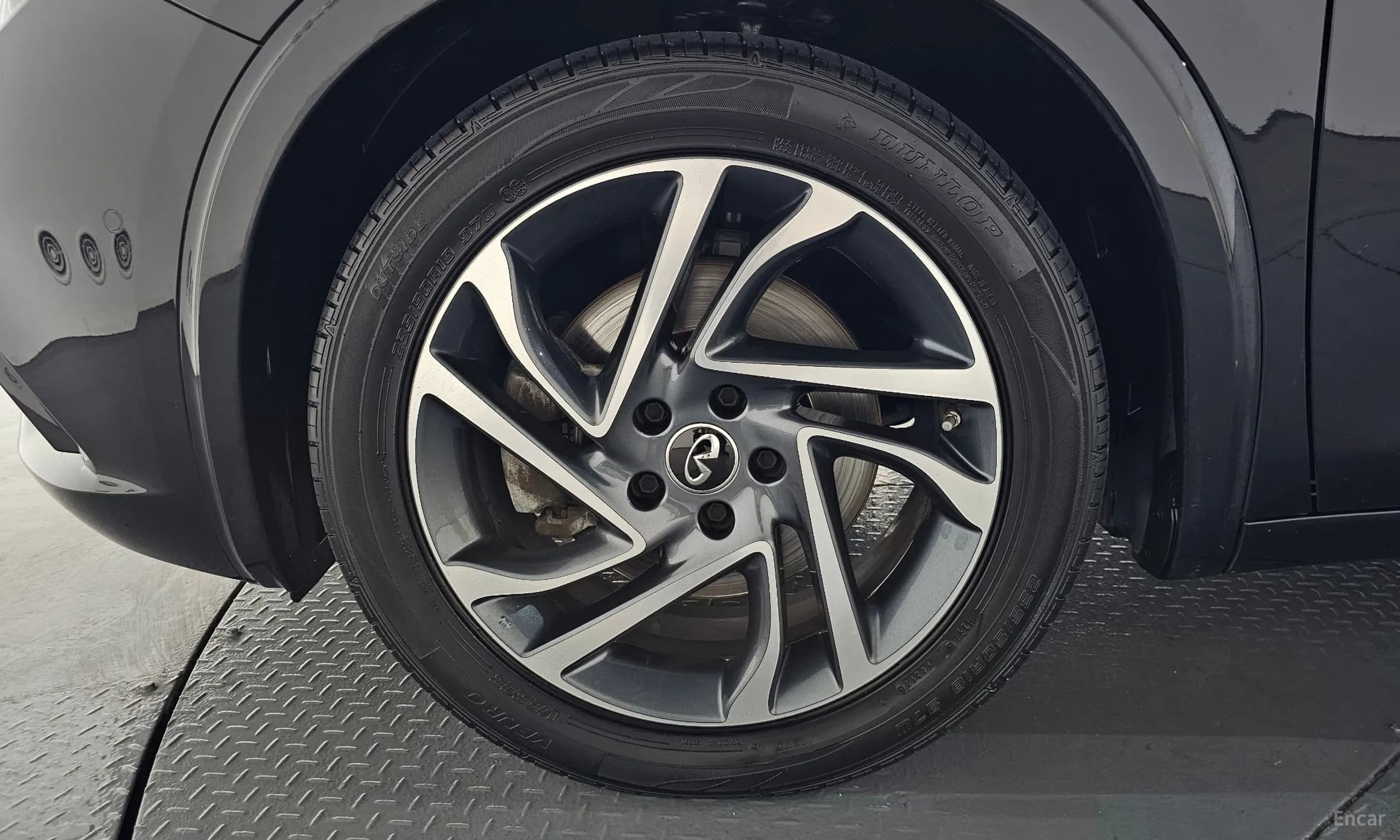 Q30