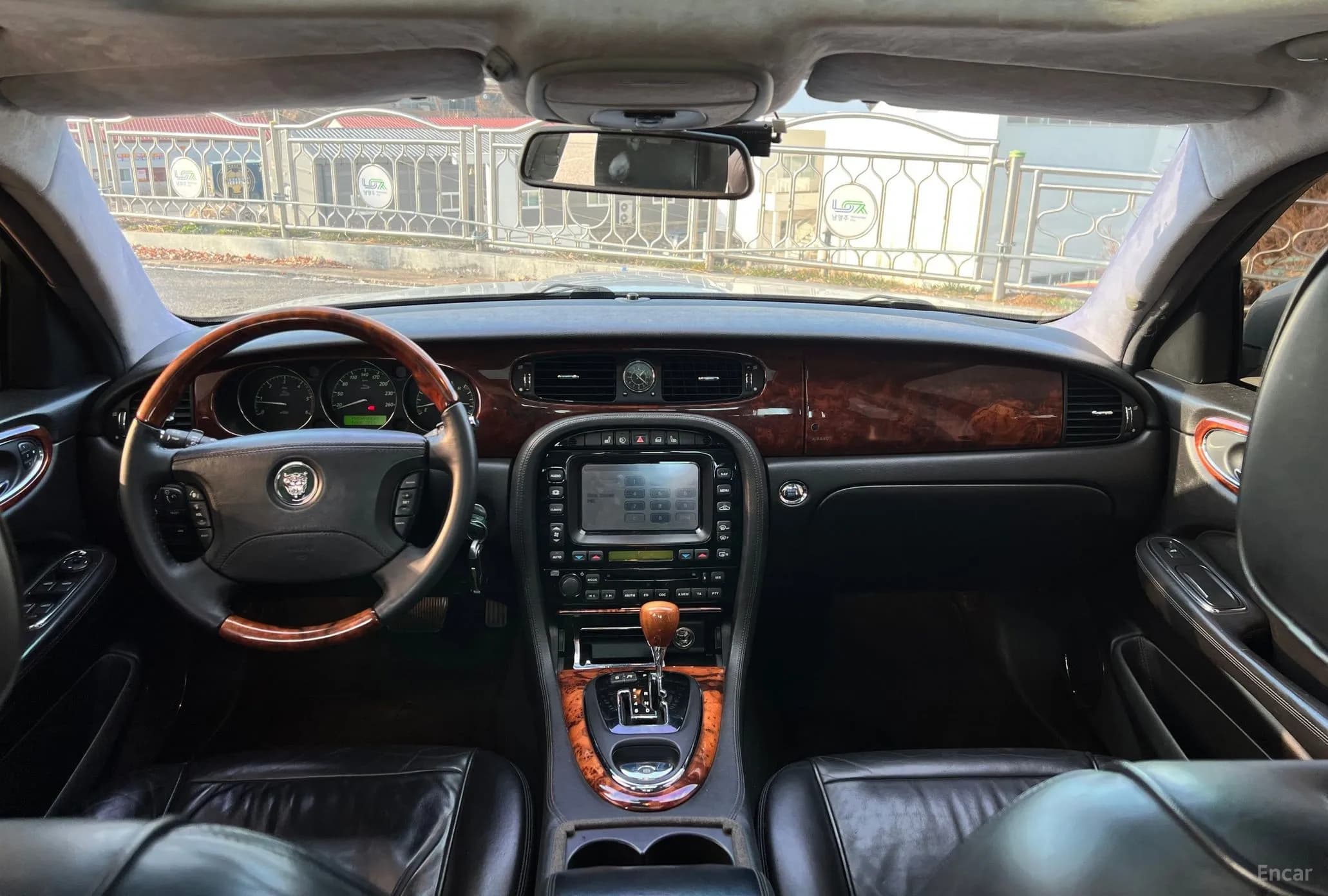New XJ