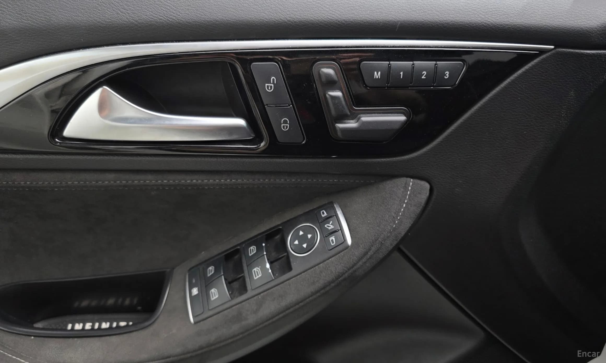 Q30