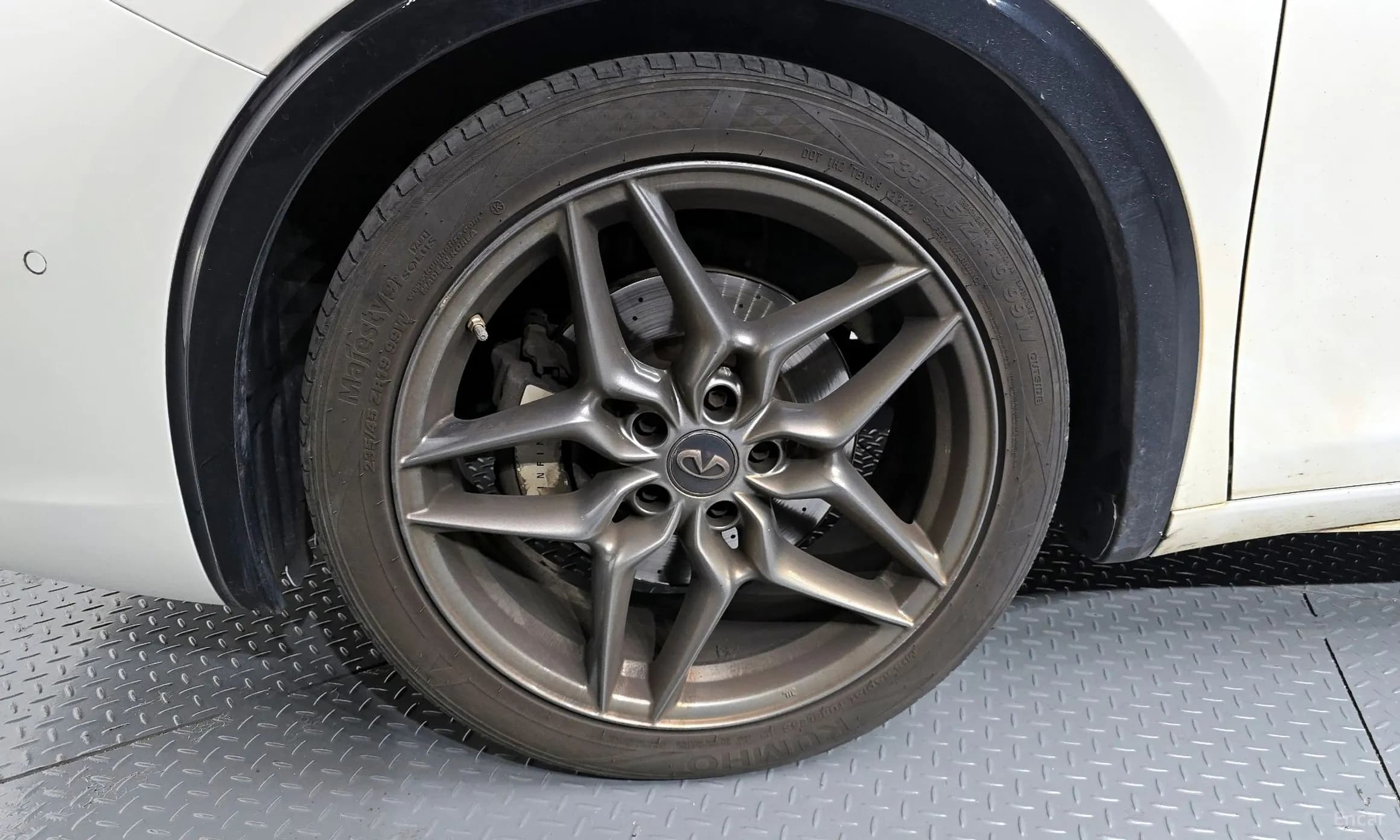 Q30