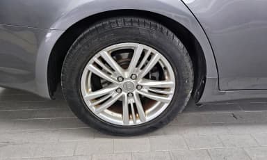 G37