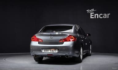 G37