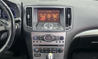 G37